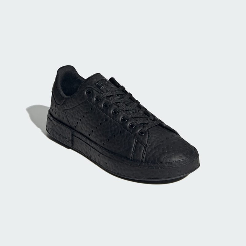 Stan smith sales ultra boost black